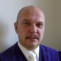 Dr. Lothar Rudolph